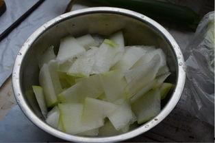 吃炖瓜,暖意融融的冬日美食之旅