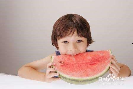 孩子发烧可以吃瓜吗,西瓜，可以还是不宜？