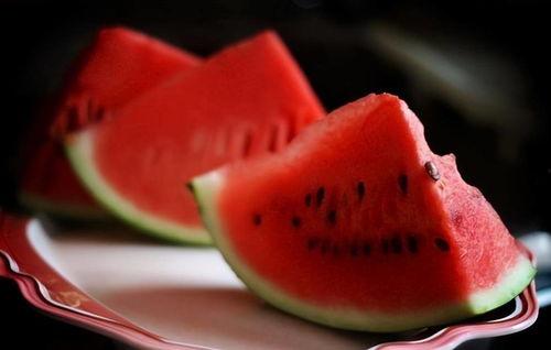 大姨来了吃冰瓜,夏日清凉冰瓜盛宴