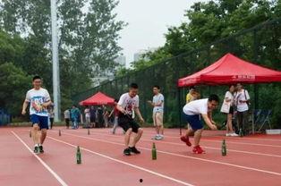 学校吃瓜操场事件,吃瓜操场事件引发的校园热议 第1张 学校吃瓜操场事件,吃瓜操场事件引发的校园热议 第1张