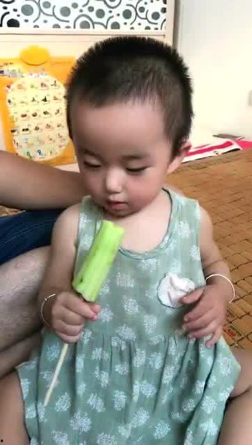 大眼吃瓜崽,揭秘娱乐圈的幕后故事  第2张