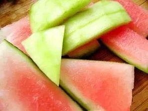 海胶吃瓜,揭秘热带水果界的“网红”现象 第3张 海胶吃瓜,揭秘热带水果界的“网红”现象 第3张