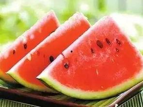 生病女子吃瓜,养生保健两不误 第3张 生病女子吃瓜,养生保健两不误 第3张