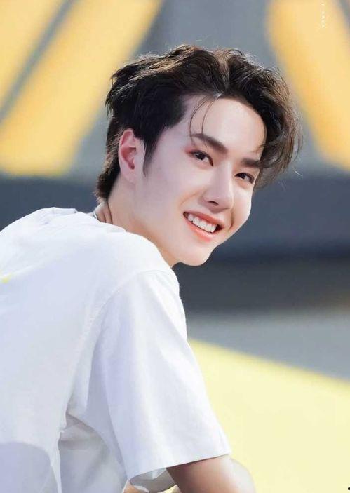 恋综吃瓜后续,揭秘明星恋情背后的真相与反转 第2张 恋综吃瓜后续,揭秘明星恋情背后的真相与反转 第2张