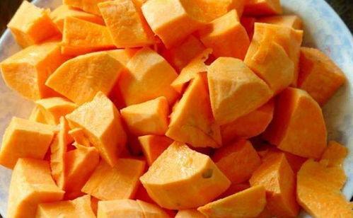 孕8个月可以吃哈密瓜吗,哈密瓜，甜蜜滋养孕期生活