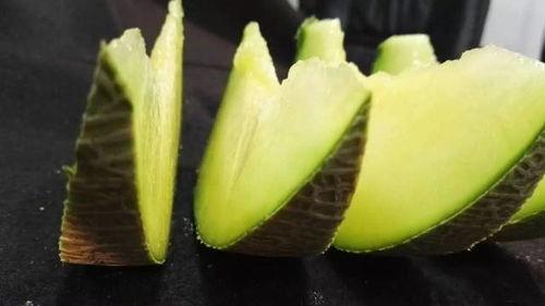 玫红蜜瓜怎么吃,玫瑰蜜瓜的多彩食法揭秘  第3张