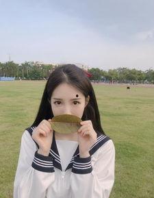 吃瓜虎牙姐弟  第2张