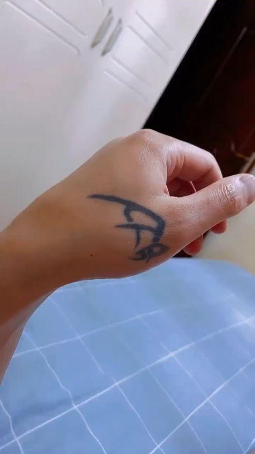 纹身大佬吃瓜视频,揭秘娱乐圈幕后风云  第3张