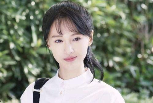 颖儿吃瓜,揭秘娱乐圈幕后真相  第2张