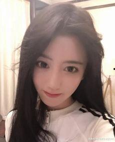 旭姐吃瓜  第2张